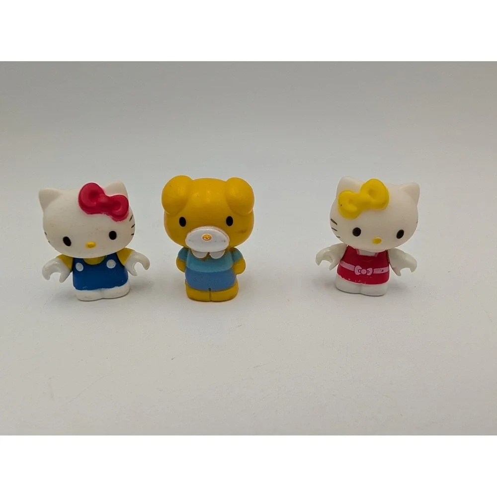 Sanrio Hello Kitty Block‎ Dear Daniel Grandma Figure Lot of 4